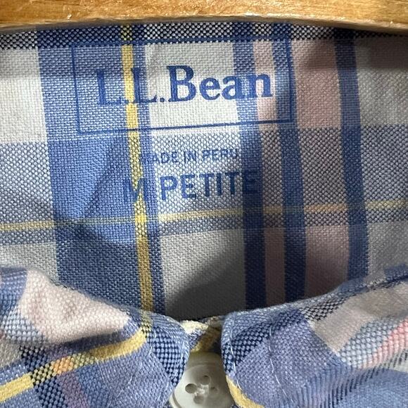 LL Bean Petite Blue Plaid Button Down Long Sleeve Shirt Classic Fit - Picture 2 of 3